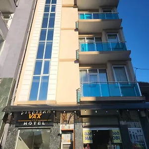 https://hotel-vaxx.batumihotels.net