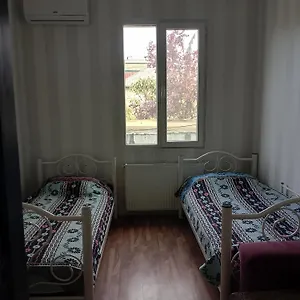https://jessi-batumi.batumihotels.net